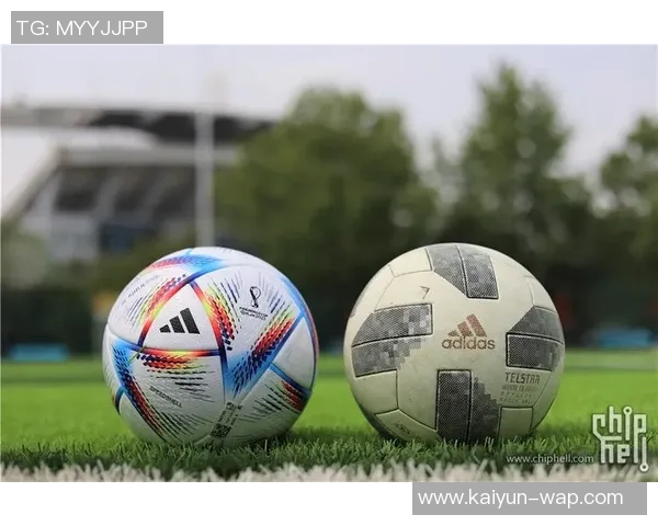 开箱体验：揭开世界杯足球球星卡的神秘面纱，收藏激情与梦想